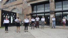 La convocatoria fue en la sede del Ministerio de Educación y se pidió por tercera vez una audiencia con la ministra Cantero. La convocatoria fue en la sede del Ministerio de Educación y se pidió por tercera vez una audiencia con la ministra Cantero.