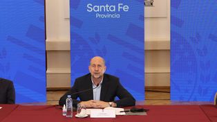Perotti anuncio créditos para pymes y dijo que hay indicadores positivos