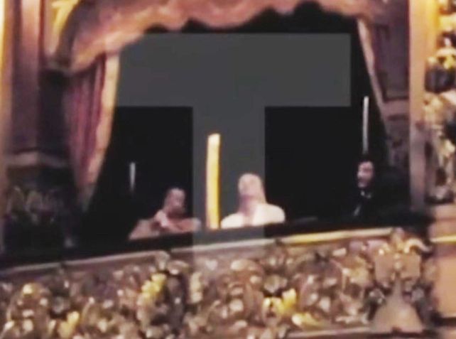 Javier Milei y Yuyito González se mostraron juntos en el Teatro Colón