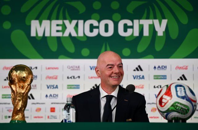 Fuerte cruce en FIFA: UEFA, AFC y Concacaf apuntaron contra Infantino