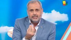 ¿A quién le pegó? Jorge Rial utilizó la red social del pajarito para criticar a un periodista que abandonó el programa. ¿A quién le pegó? Jorge Rial utilizó la red social del pajarito para criticar a un periodista que abandonó el programa.