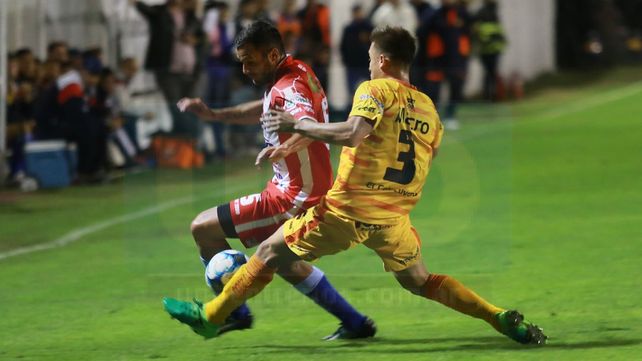 Atlético Paraná y Juventud Unida complicados con la permanencia