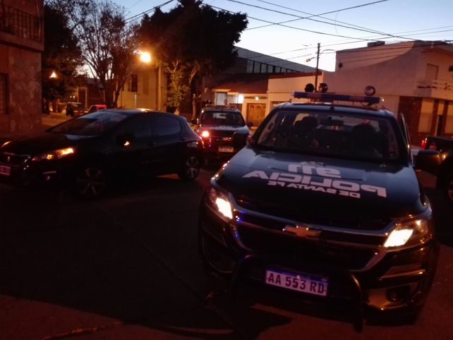 Riobamba al 3900. La policía trabaja en el lugar del tiroteo.&nbsp;