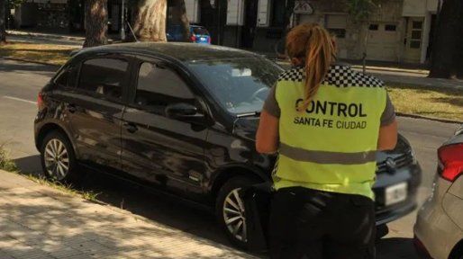 Multas en Santa Fe: un concejal de La Libertad Avanza denuncia un sistema recaudatorio que creció un 2100% en dos años