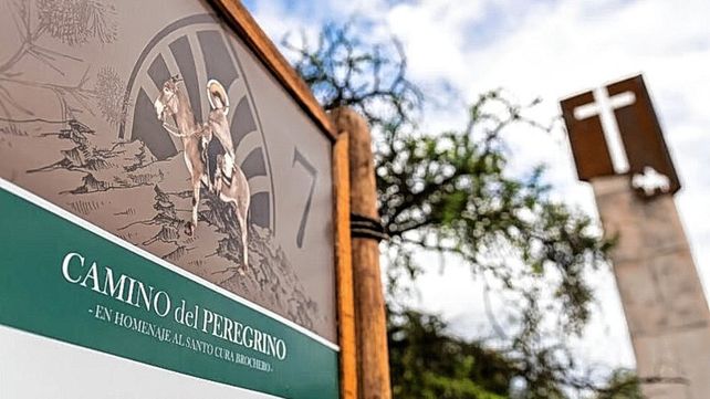 Los caminos de Brochero y Santiago convergen en una muestra