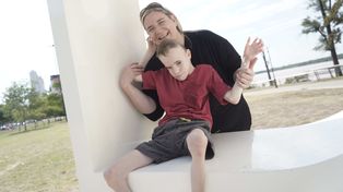 María Eugenia Pallavidini y su hijo Valentino, que nació con una patología muy extraña llamada síndrome de Patau.