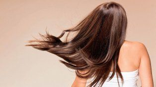 El vinagre de manzana, un aliado para tener un cabello espectacular