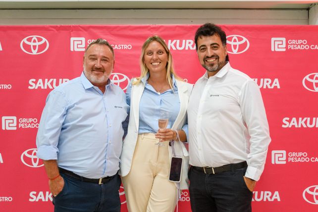 Sergio Ferreyra, Agustina Kelly y Daniel Bovier.