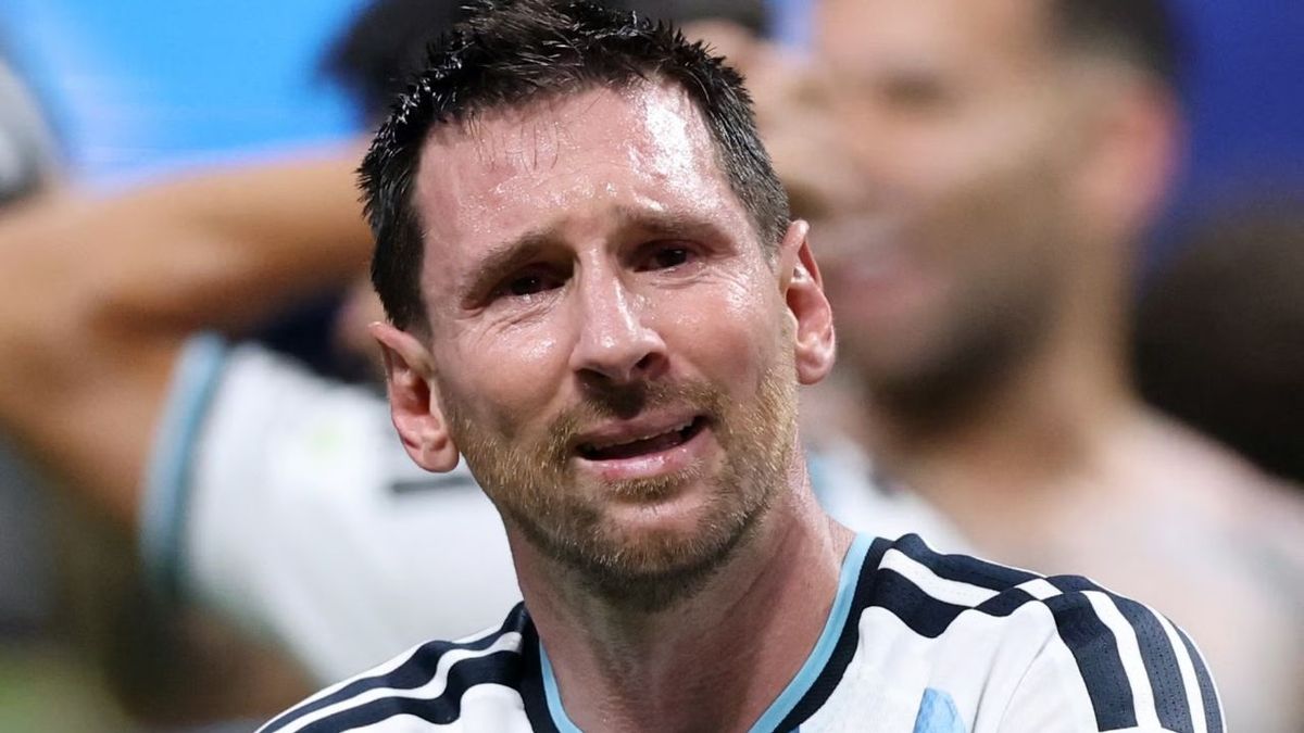 "Te amamos para siempre": el posteo de la selección argentina tras el llanto de Messi por la derrota ante España
