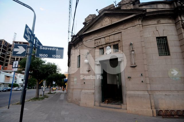 Filmado. Uno de los jefes fue grabado con una cámara oculta dentro de la seccional del barrio Sur.&nbsp;