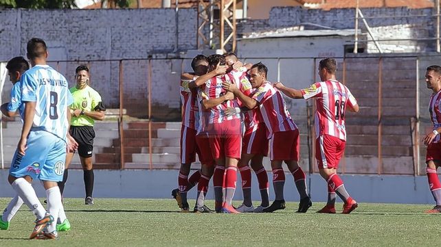 El Decano no dejó dudas en la última fecha y logró el pasaje a la final de la Región Litoral Sur.