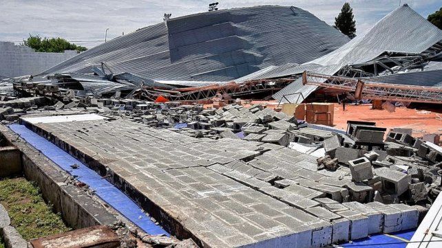 Registro. Las consecuencias del temporal de viento y lluvia en Bahía Blanca.