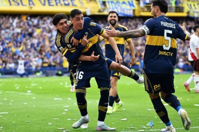 Boca bailó a River en el Superclásico y se clasificó a la Libertadores 2026