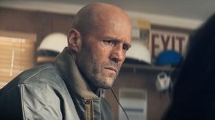 Buscan 233 pelados para ver una película y la convocatoria se vuelve viral