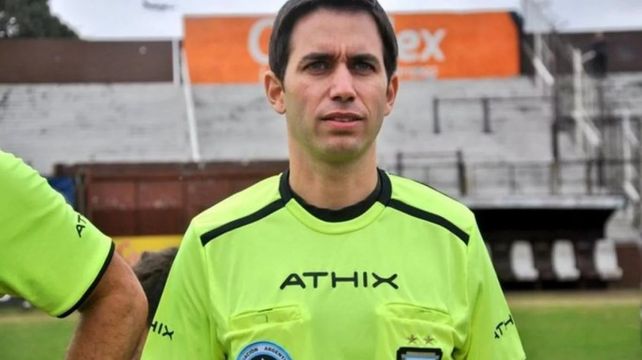 El árbitro que está detenido ya estuvo implicado en un escándalo por abusos en las inferiores de Independiente.