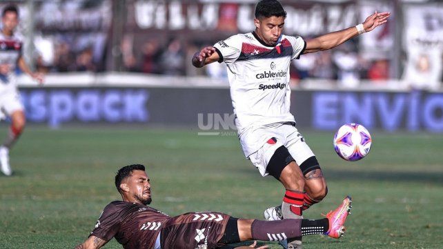 Colón se cansó de errar y apenas empató ante Platense