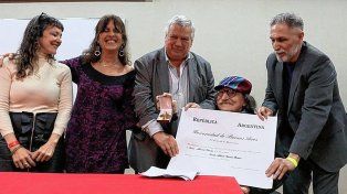 Charly García recibió el título de Doctor Honoris Causa en la UBA.