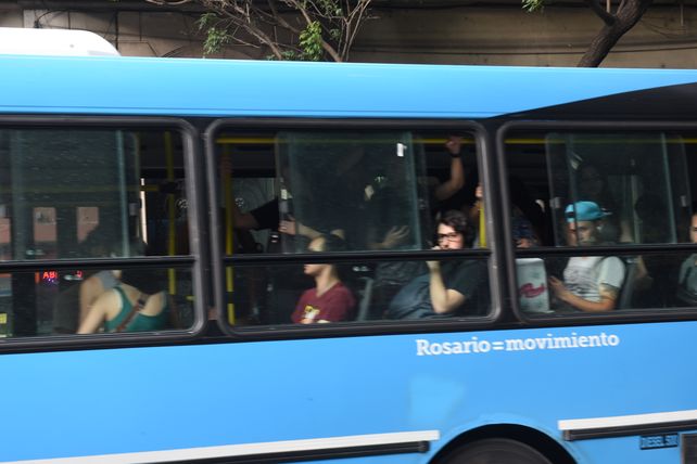 Normalidad. Con el cobro de la totalidad del sueldo a los choferes