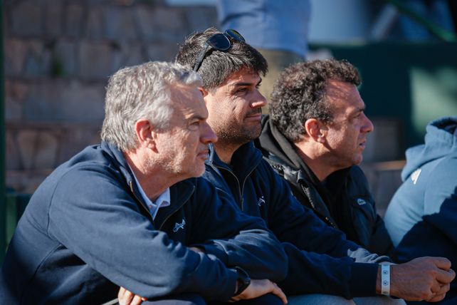 El torneo se vio engalanado por la visita de los capitanes de Davis, Javier Frana y Eduardo Schwank y del director de Desarrollo de la AAT, Franco Squillari.