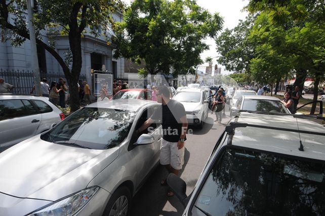 La caravana partirá desde la cancha de Colón hacia la Comisaría Seccional Segunda