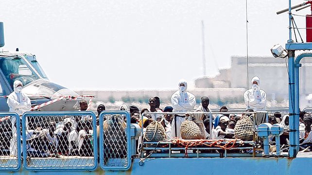Valencia. Los migrantes llegaron ayer al puerto español