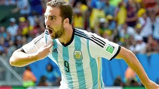 Higuaín anunció su retiro del fútbol.