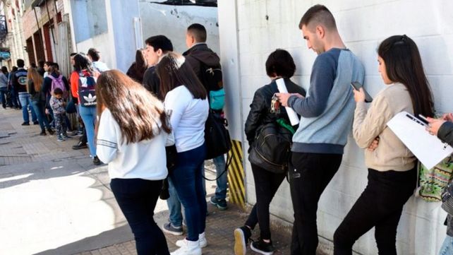La situación laboral sube al tope entre las preocupaciones de los argentinos.