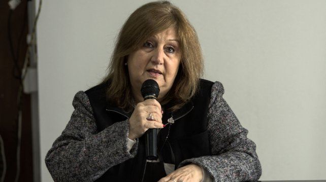 Adriana Cantero reveló que no se prohibirá el lenguaje inclusivo en Santa Fe
