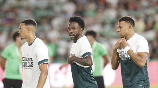 Vinícius y Mbappé se sumaron al apoyo a Ceuta, pero a medias