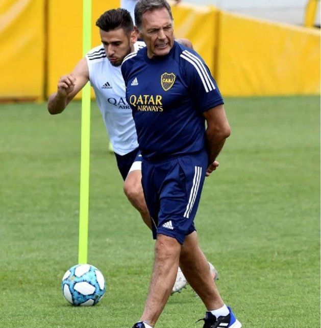 Miguel Russo asumiría pronto en Boca.