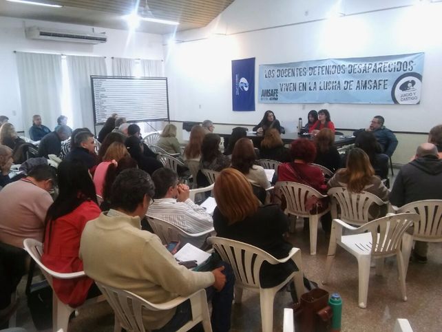 Reunión de delegados seccionales de Amsafé.