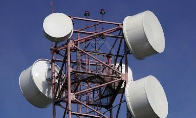 Antenas de telefonía móvil.