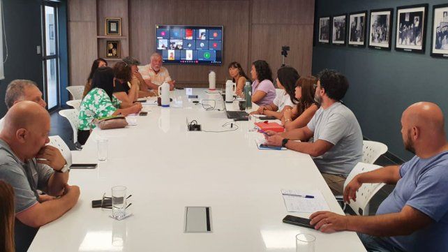 La Comisión Directiva de UPCN decidió este martes empujar las asambleas