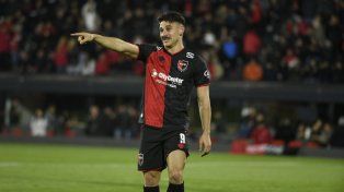 El Zorro Cóccaro anotó un doblete para vencer a Banfield y es el goleador de Newells en el Clausura.
