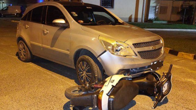 Un policía fue detenido tras grave siniestro vial en Santa Elena.