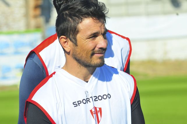 Perdió la cuenta. Chitero inicia una nueva etapa en Atlético Paraná. No sé si es el cuarto o quinto ciclo