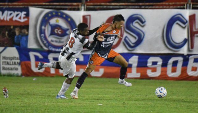 Regresa al once. Mateo Yaszczuk se recuperó de la lesión y está listo para volver. El defensor se ganó un lugar en el equipo de Tablada que disputa el torneo de la Primera C.&nbsp; 