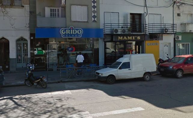 Barrio Sur: entró a robar, se llevó plata y helados y cortó el cable del teléfono