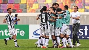 Central Córdoba le ganó a Colón 3 a 0 y lucha por la permanencia en primera&nbsp;
