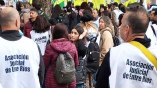 Judiciales de Entre Ríos contra el proyecto que intenta modificar la cláusula gatillo