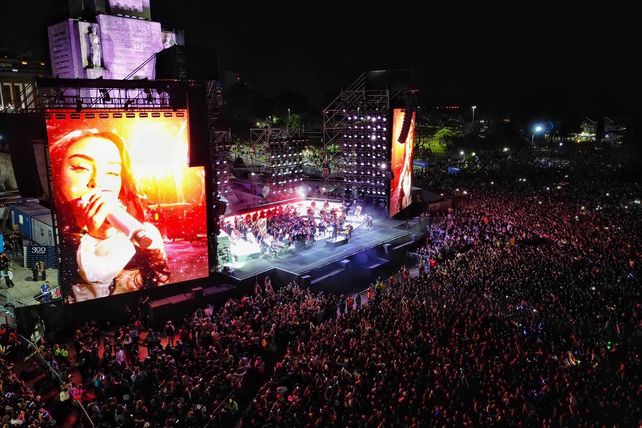 Nicki Nicole celebró el tricentenario de Rosario: Ustedes son mi lugar