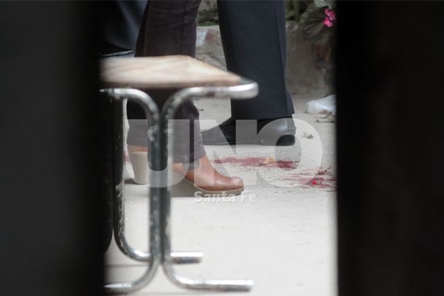 Lo apresaron por balear en el cuello a su novia de 14 años, embarazada, en Bº Santa Rosa de Lima de Santa Fe