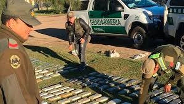 Interceptaron en Venado Tuerto un camión con 700 kilos de cocaína
