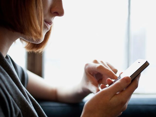 El uso excesivo del celular puede generar cambios en el cerebro
