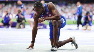 Lyles compitió con Covid-19 y ganó la medalla de bronce en los 200 metros