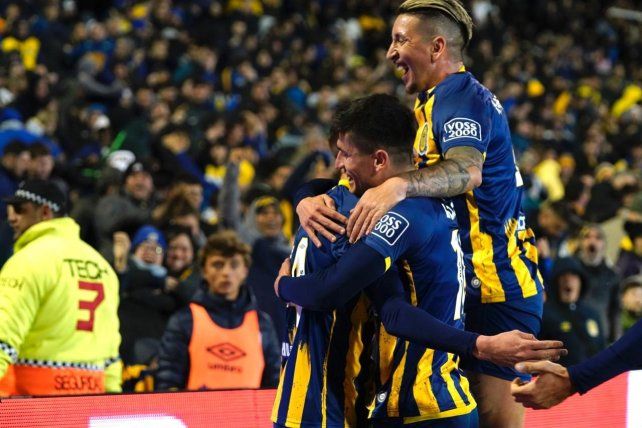 Central, con suplentes, goleó 4 a 2 a Sarmiento en el Gigante