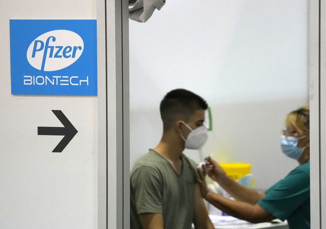 Pfizer: la historia de una vacuna innovadora y pionera en aprobaciones