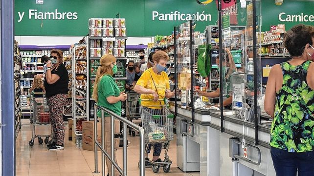 Restricciones de actividades: los supermercados deberán cerrar a las 19