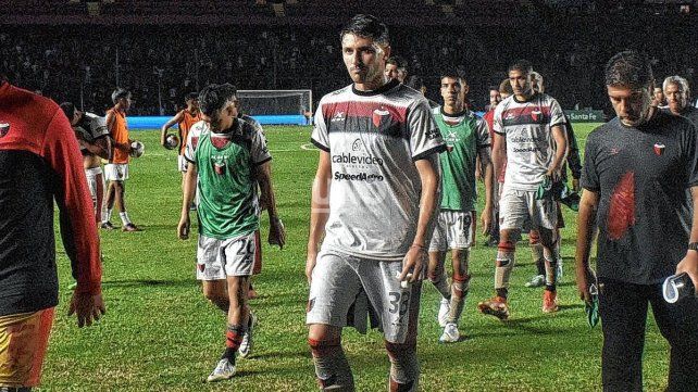 Para Colón sigue siendo bajo el resarcimiento y Garcés se iría libre al Alavés