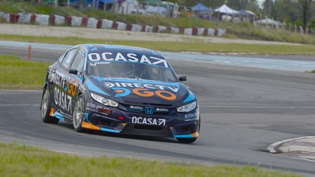 Leonel Pernía condujo su Honda hacia la pole en el Oscar Cabalén